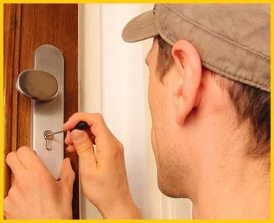 Miami Affordable Locksmith Miami, FL 305-744-5504 Miami Affordable Locksmith Miami, FL 305-744-5504 - 23-6